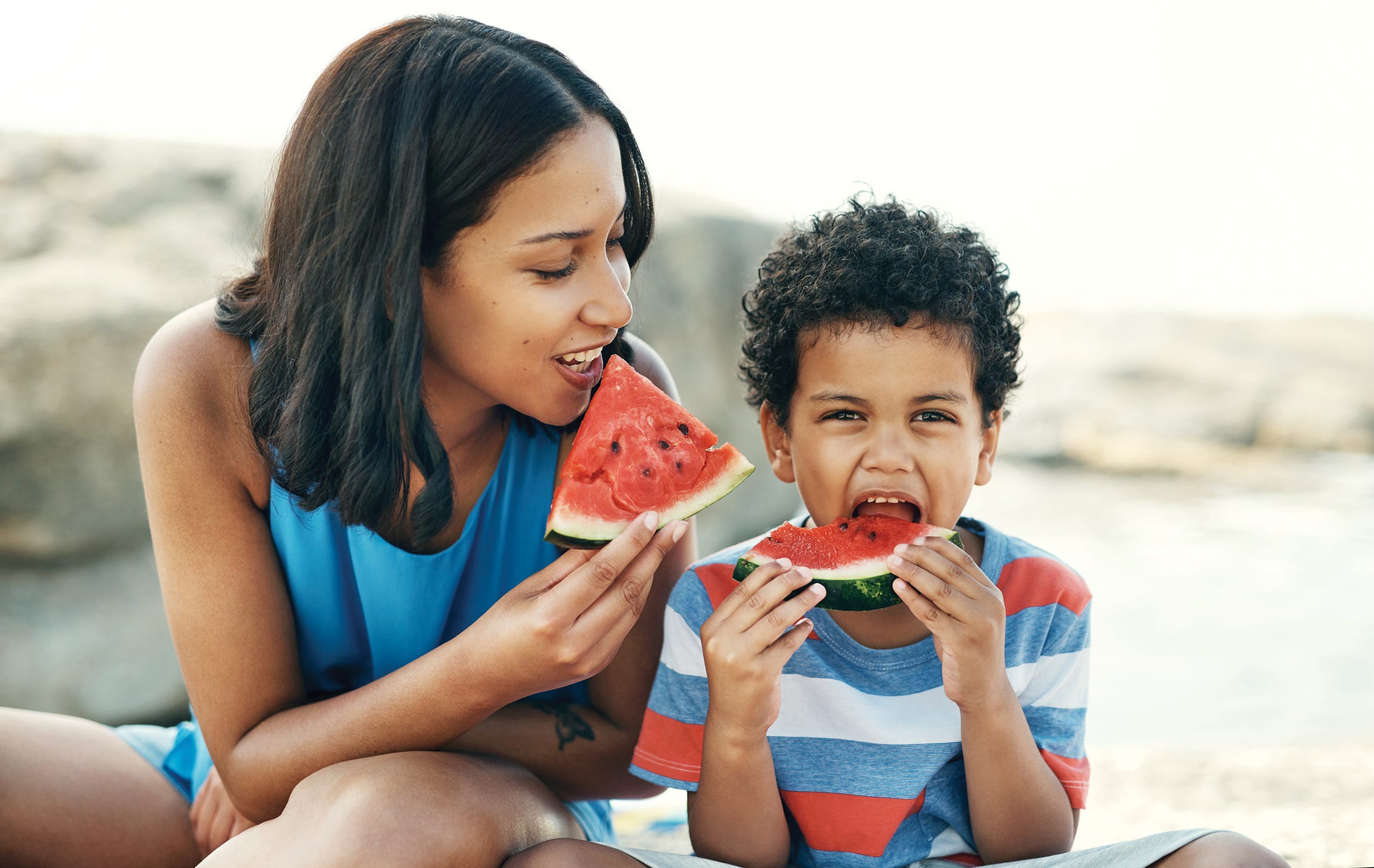 Take time to plan nutritious meals and snacks for your family, even if you're on the go.